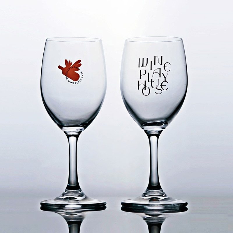 Clear stemmed wine glass from the stocked WG line