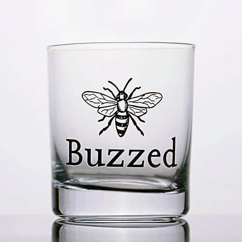 Wine glass pair checked for rim evenness
